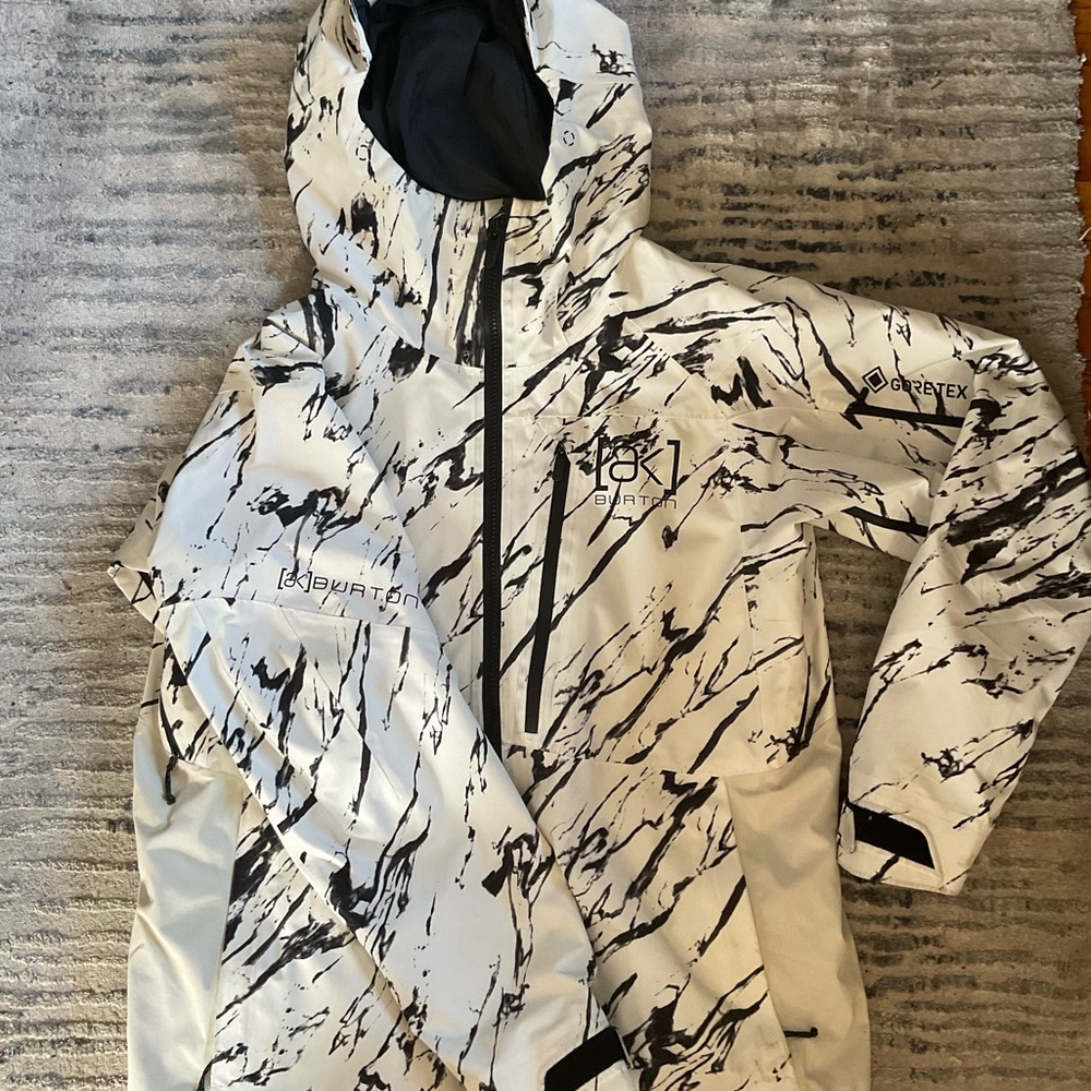 Burton Men’s [AK] GORE-TEX swash jacket